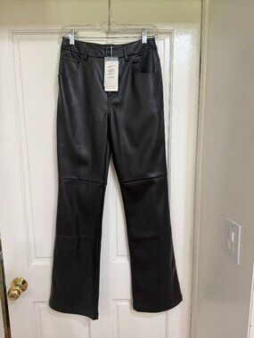 New with Tags Noli Shop Leather Like Black Pants /Jeans sz 28